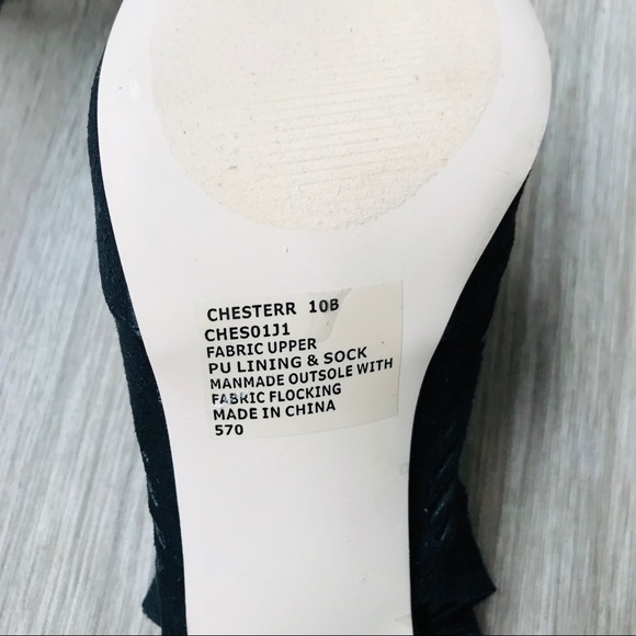 SOLD-Steve Madden black open toe booties S 10 NWOB - Picture 4 of 7